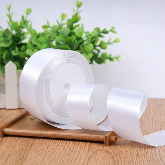 Satenska traka bijela 25mm